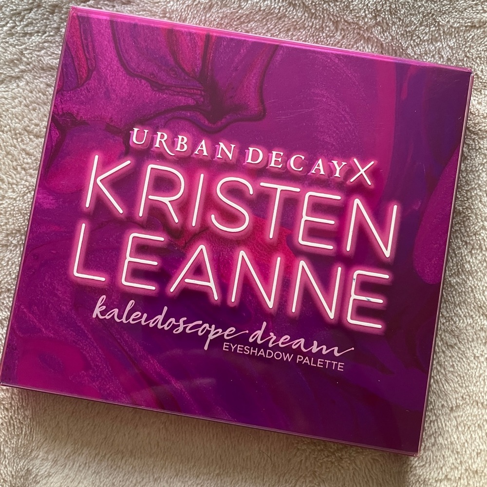 Urban Decay @KristenxLeanne Kaleidoscope Palette